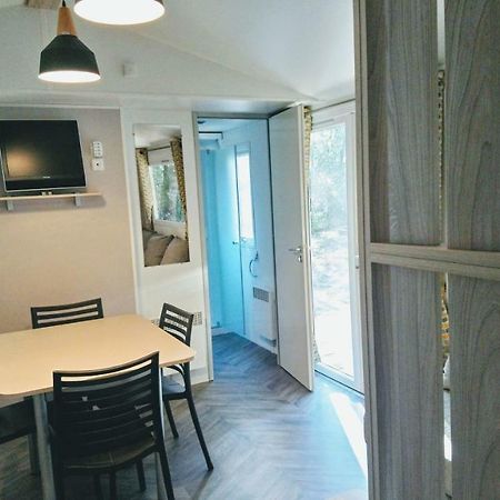 סן-ברבן-לה-פן Superbe Mobil Home 6 Pers 300M De La Mer מראה חיצוני תמונה